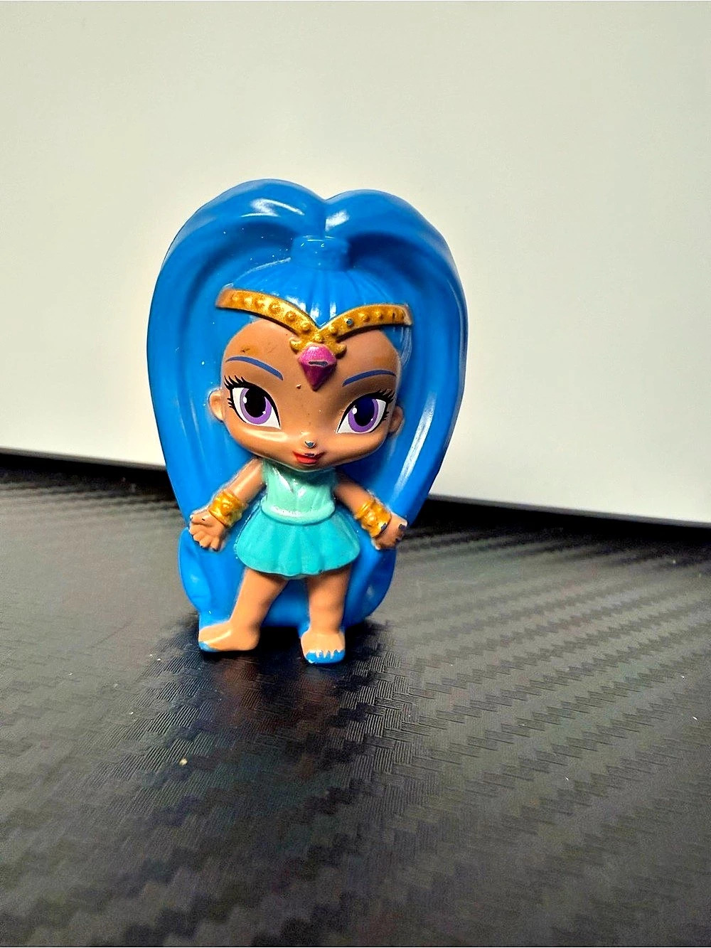 Shimmer and Shine Genie Figure Blue Hair
